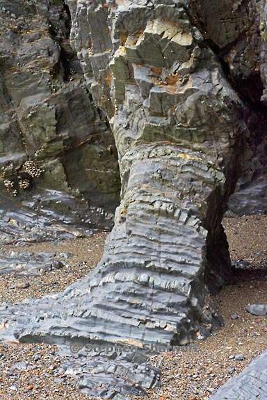 cliff face rock 3701 2 graphi